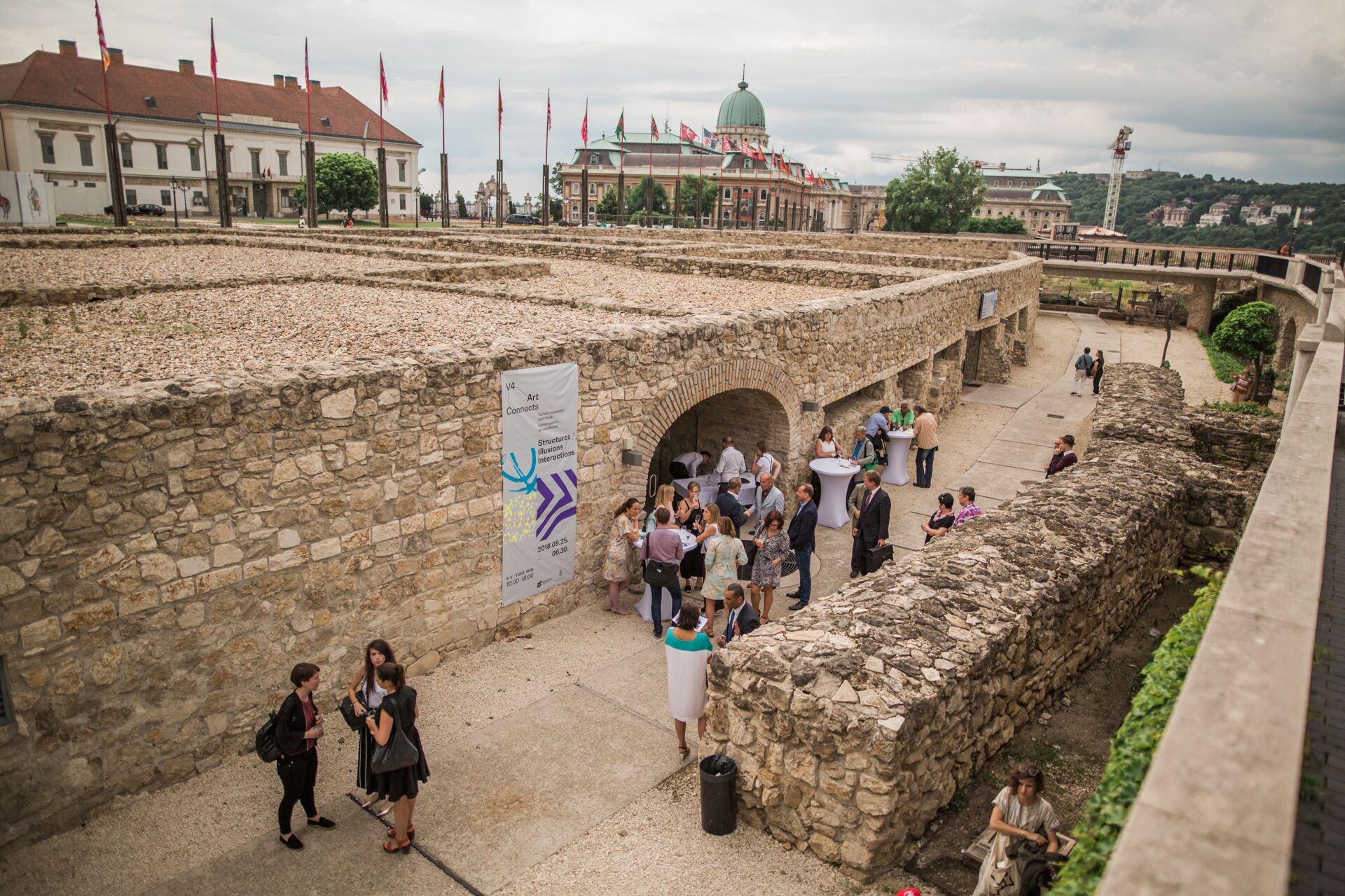 Különleges budavári helyszíneken mutatkoznak be a visegrádi országok művészei
