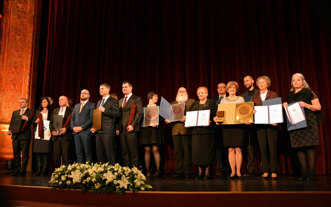Közművelődési és könyvtári intézmények kiemelkedő munkáját ismerték el a magyar kultúra napján